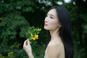 Elegant Art Photography Vol.9121 Featuring A Ji Yuan Zi: A Stunning Portrait Collection Amidst Blooming Yellow and Green Locust Flowers-7
