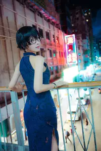 Coser Ely_eee as Reiko Kujirai B: Elegant Night Street Vibe with a Feline Friend-17