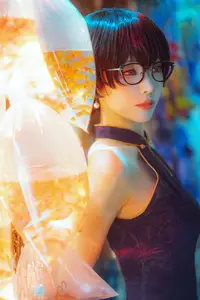 Coser Ely_eee as Reiko Kujirai B: Elegant Night Street Vibe with a Feline Friend-7