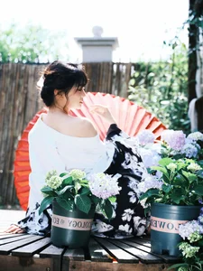 Xiao Shan Zao Jian Art Language Vol.9163: Elegant Sword Aesthetic and Cinematic Portrait Photography Collection-5