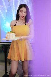 Elegant Fashion Portraiture of Li Yan Xi in XiuRen No.10897: A Stunning Collection of High-End Glamour and Style Inspiration-0