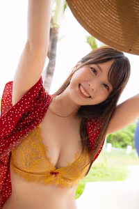 Kuno Hinano: Captivating Japanese Beauty in Shukan Gendai, Discover Her Allure.-6