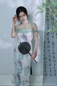 XiuRen No.10694 A Yi Sha: Captivating Oriental Elegance in a Stunning Dress-2