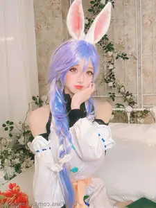 Coser Rinka as Pekomama: Sweet Charm, Captivating Beauty-1