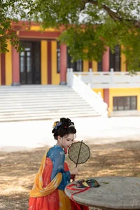 Timeless Elegance in Hanfu: YiTuYu Art Language Vol.8852 featuring E E Chi Bu Bao-0