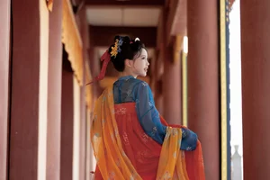 Timeless Elegance in Hanfu: YiTuYu Art Language Vol.8852 featuring E E Chi Bu Bao-7