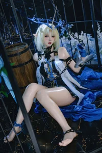 Enchanting Fantasy: The Ethereal Knight Fleurdris Brought to Life by Coser A Xun Kaori-14