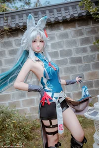 Stunning Feixiao Cosplay by KuukoW from Honkai: Star Rail – Professional 24-Photo Gallery of the Xianzhou General-1