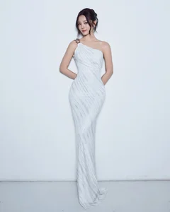 Karen Nguyen's radiant beauty and elevated visual in her latest appearance-4