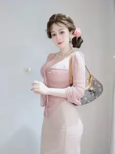 Coser Bai Yin 81 Part02: Captivating Beauty in Flowing Pink Attire-20