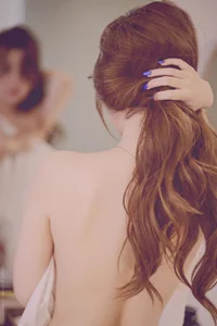 Elegant Back Profile Portraiture: Model Yuna in the SaintPhotoLife Sexy Back Collection – 68 High-Resolution Aesthetic Fashion and Lifestyle Images-5