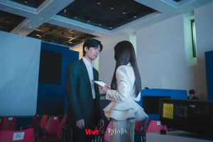 Behind the Scenes: Park Min Young, Wi Ha Joon, and Kim Jung Hyun in Passionate Rehearsals for New K-Drama Siren’s Kiss-7