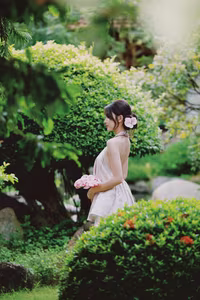 VGU No.35: Serene Beauty of a Young Woman with a Dreamy Bouquet-21