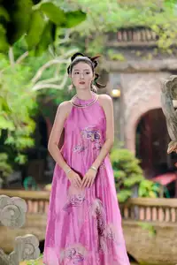 Timeless Grace: Vietnamese Woman's Modern Elegance Amidst Ancient Architecture.-5