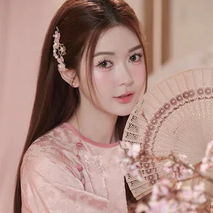 Graceful Muse in Pastel Pink Traditional Silk-13