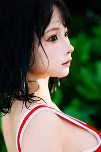Coser Chun Mo Mo: Exclusive Selfie Collection Showcasing Captivating Beauty.-37