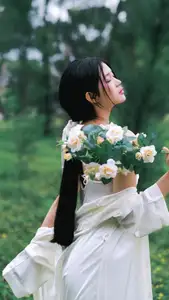 VGU No.173: Discover the serene beauty of a dreamy girl with white roses in the morning sun.-9