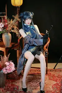 Coser Miyamoto Sakura as Ryuuka Hisaki (Blue Archive): Alluring Warrior Beauty 8059691834-8