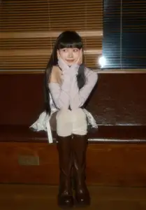 Discover Shi San Jin Ya's Charming Beauty in YiTuYu Art Language Vol.8555 Collection-19