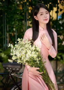 VGU No.49: Vietnamese Grace: Lady in Pink Ao Dai with Pure White Flowers-2