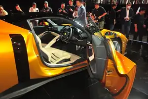 Ferrari 849 Testarossa: Supercar Pre-Ordered Before Arriving-8