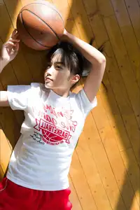 JP Hikari Kuroki - Divine Beauty: Serene Basketball Dream from Gravure Photobook (0010)-1