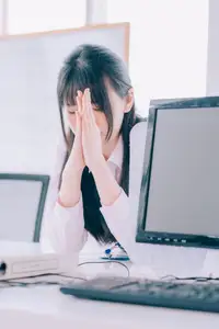 Coser Shimo: Discover Shimo's Secret Office Part02 – Innocent Charm in the Workplace-5