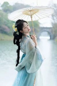 Ethereal Hanfu Beauty in Meiling Plum Forest - YiTuYu Vol.8870 Jiao Yi Zhi Sui Sui-29