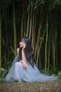 Xiao Yu: Orchid Garden Muse in YiTuYu Vol.8701 – Captivating Serenity Unveiled-30