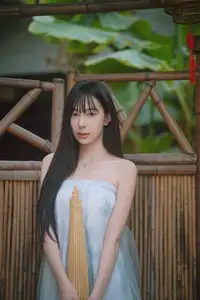 Xiao Yu: Orchid Garden Muse in YiTuYu Vol.8701 – Captivating Serenity Unveiled-31