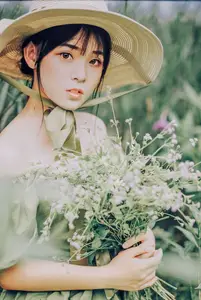 You Ran Hime Vol.8750: Gentle Muse in a Dreamy Spring Garden-4