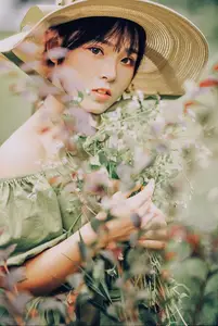 You Ran Hime Vol.8750: Gentle Muse in a Dreamy Spring Garden-25