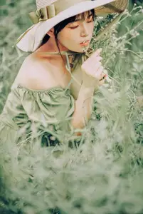 You Ran Hime Vol.8750: Gentle Muse in a Dreamy Spring Garden-9