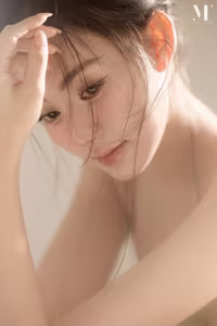 VGU No.96: Discover Natural Beauty and a Captivating Gentle Smile.-5