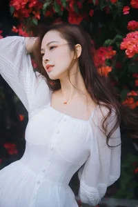 Ethereal Summer Muse: YiTuYu Art Language Vol.8884 Ying Er YY-44