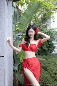Tang An Qi: Serene Beauty Amidst Nature in XiuRen Photo Set No.10662-3