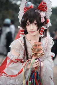 Stunning Hana Cosplay as Hualingmeng at Firefly Animation Carnival: Exquisite Floral Fantasy Fashion and Elegant Hanfu-Inspired Design for Anime Lovers-13