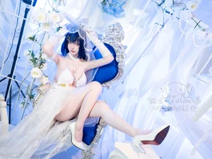 Stunning New Jersey Azur Lane Cosplay by Yi Se Yu: A Futuristic Visual Masterpiece-2