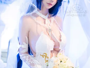 Stunning New Jersey Azur Lane Cosplay by Yi Se Yu: A Futuristic Visual Masterpiece-13