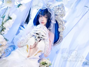 Stunning New Jersey Azur Lane Cosplay by Yi Se Yu: A Futuristic Visual Masterpiece-6
