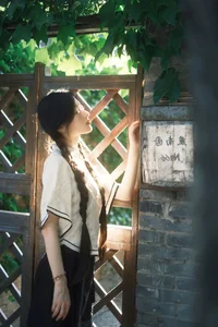 Elegant Fashion Portraits of Xu Jia Yue: YiTuYu Art Language Vol.9354 Aesthetic Photography Collection-1