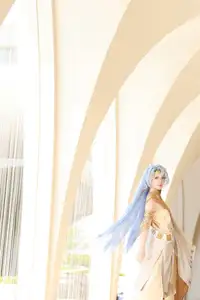 Coser G44 Won't Get Hurt Shines as Reverse: 1999 Character 37 on a Sunny Beach-16