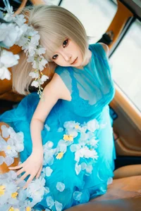 Dreamy Turquoise Moments with Chunmomo-1