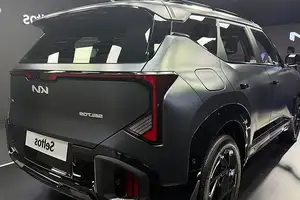 Discover the 2027 Kia Seltos: Radical Redesign, Tech-Loaded, Ready to Conquer Any Road-9