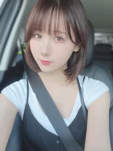 Elegance in Blue: Coser Yukata Style - Fantia Part01-17