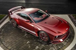 The Stunning Aston Martin Valiant Limited Edition: A True Automotive Masterpiece-9