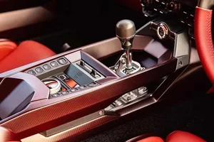 The Stunning Aston Martin Valiant Limited Edition: A True Automotive Masterpiece-1