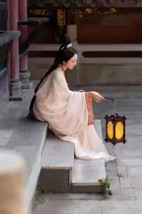 Yan Ru Yu's Timeless Hanfu Elegance: Discover YiTuYu Art Language Vol.8693-3