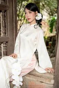 Elegant Asian Beauty: A Portrait of Grace with Traditional Paper Umbrella - Captivating Serenity-8