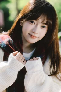 Early Autumn Fashion and Aesthetic Portrait Photography: YiTuYu Art Language Vol.9378 cc Featuring Model Cc-0